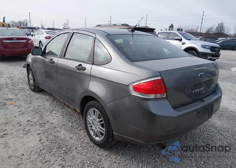 2011 Ford Focus Se z USA, uszkodzony, nr VIN 1FAHP3FN1BW195048